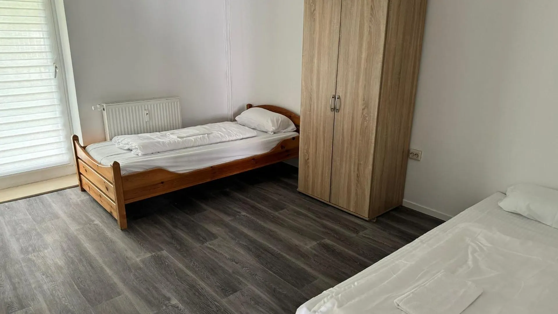 Appartamento Ri 1,Richthofenstr.4,30519 Hannover,Eg Rechts,2 X Sz Balkon